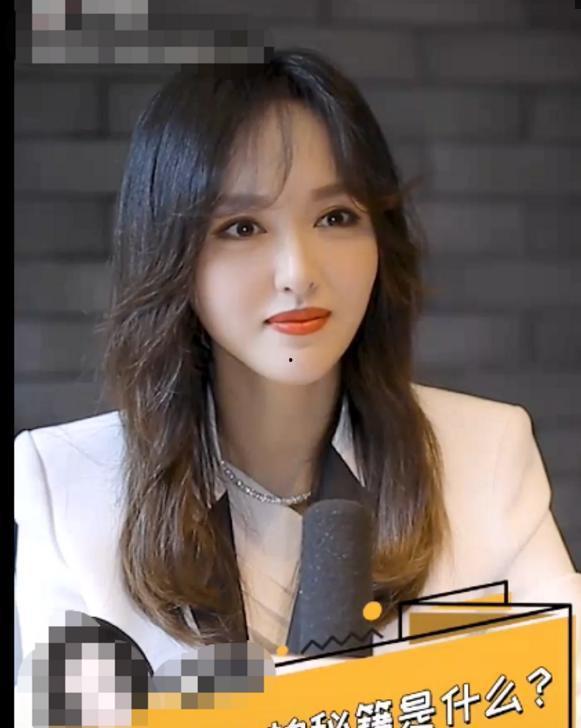 唐嫣采访爆料视频大全集,揭秘明星背后的真实生活