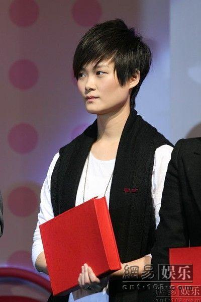 张亚东明星学院,揭秘音乐梦想的孵化器与星光璀璨的舞台