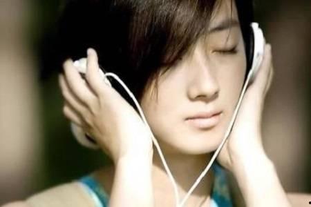 微头条单身女性,单身女性的独立生活与自我成长之路