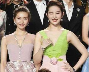 和明星同框,见证星光熠熠的璀璨时刻