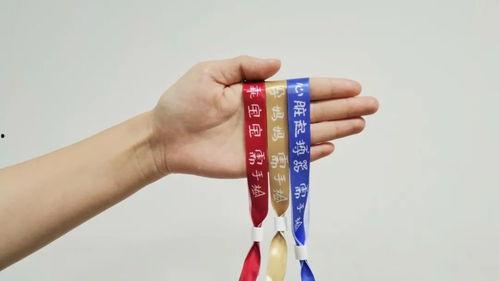 网红自制爱心手环视频,温暖心意，手作传递