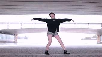 网红琪琪恰恰舞蹈原版,网红爆款舞步，带你领略青春活力