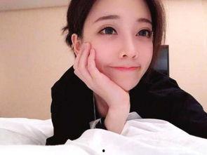 网红阿刁哇,网红界的璀璨新星，揭秘其爆红背后的故事